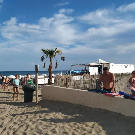 Odalys Saint Loup Climatise Entierement Renove Апартаменты