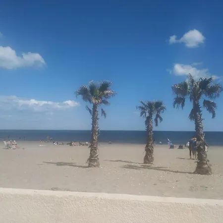 Апартаменты Odalys Saint Loup Climatise Entierement Renove